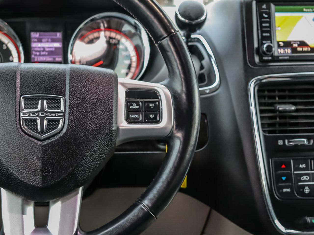 2016 Dodge Grand Caravan  Photo