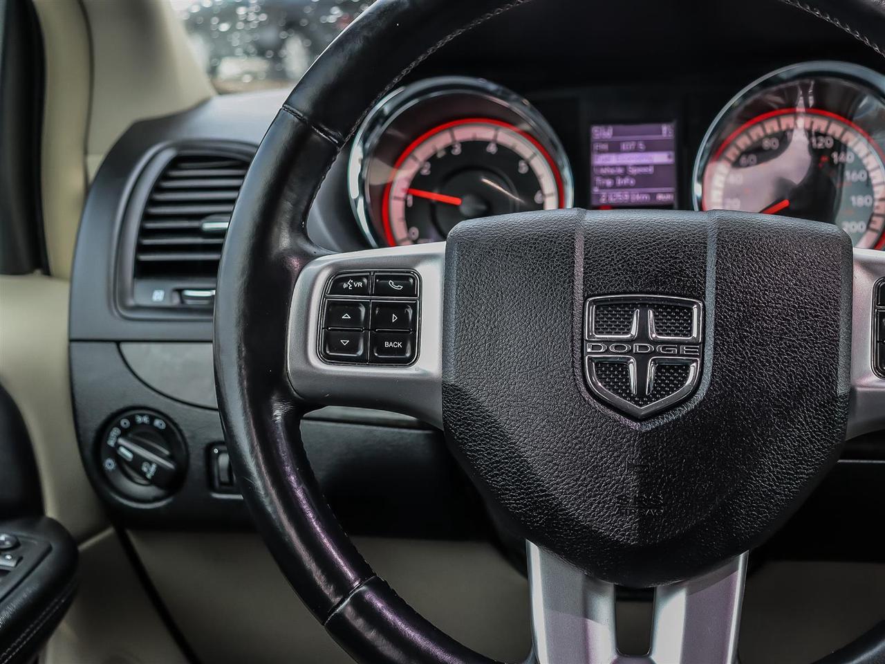 2016 Dodge Grand Caravan  Photo