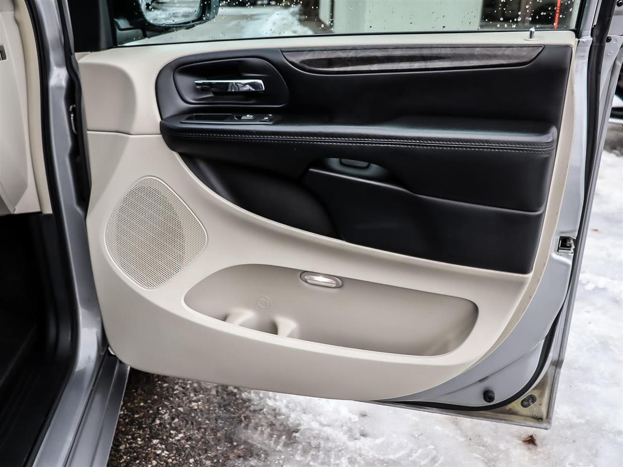 2016 Dodge Grand Caravan  Photo