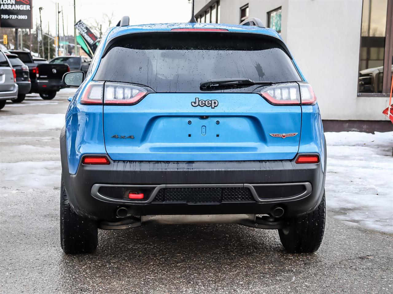 2020 Jeep Cherokee  Photo4