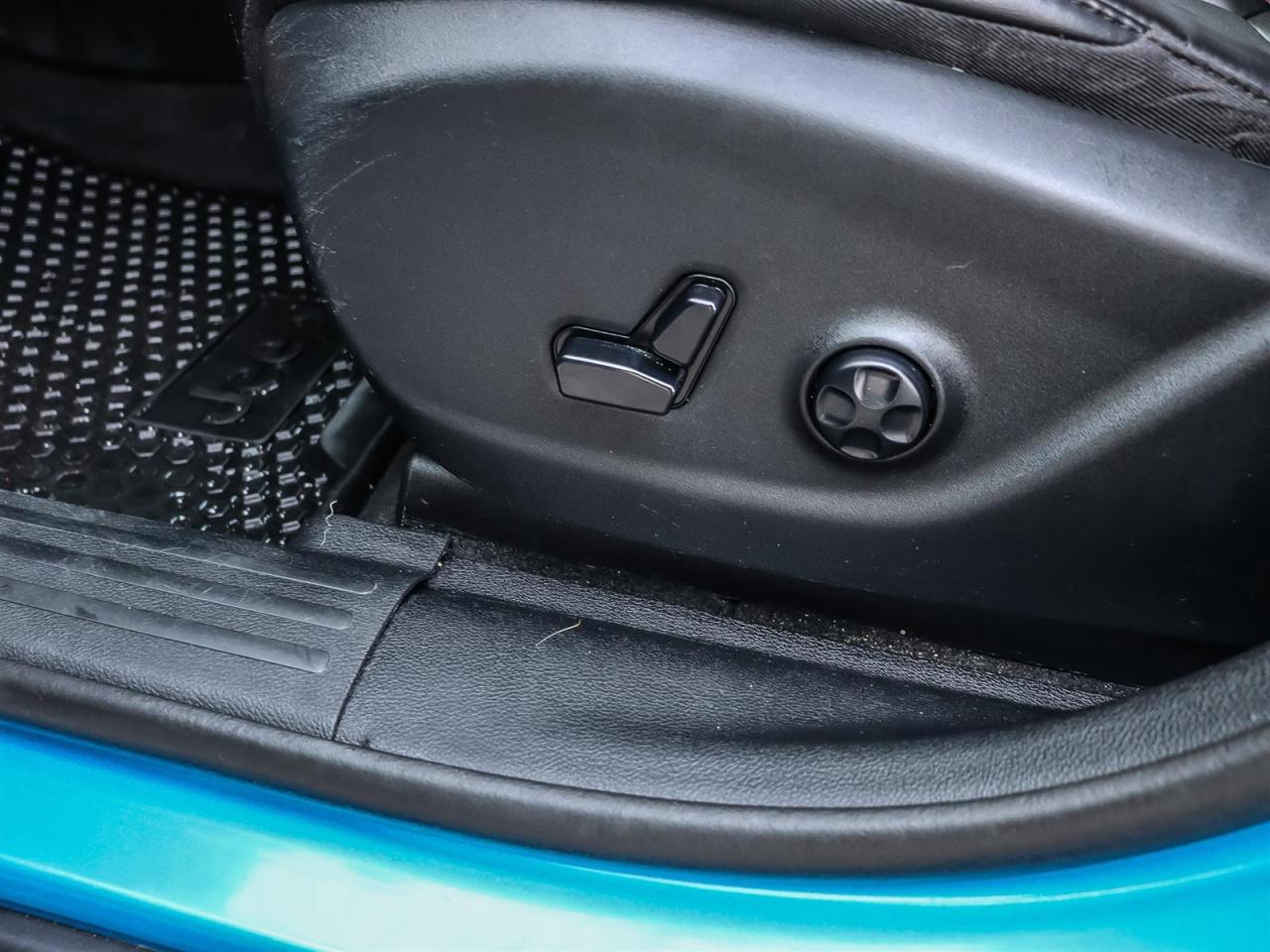 2020 Jeep Cherokee  Photo