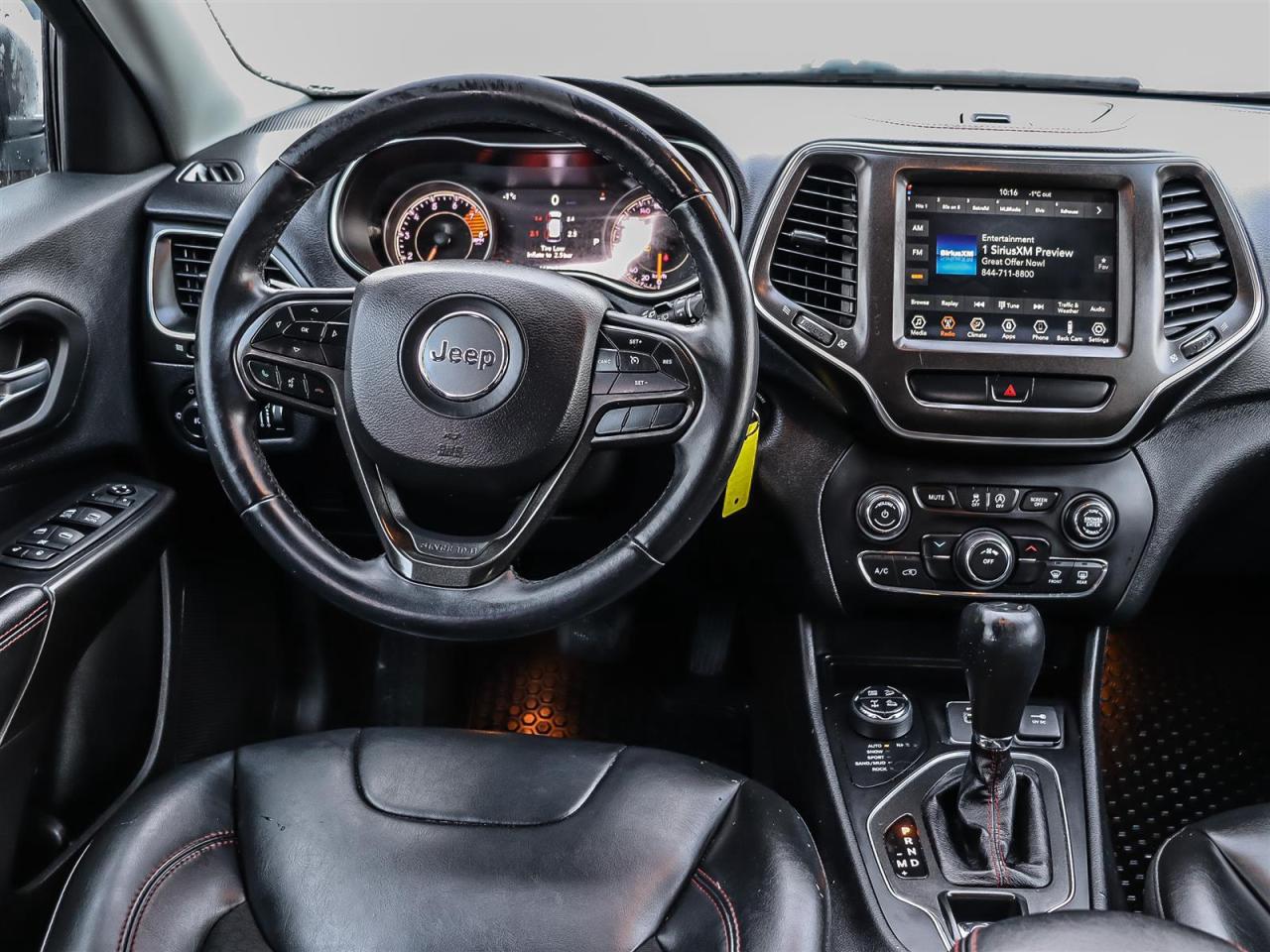 2020 Jeep Cherokee  Photo