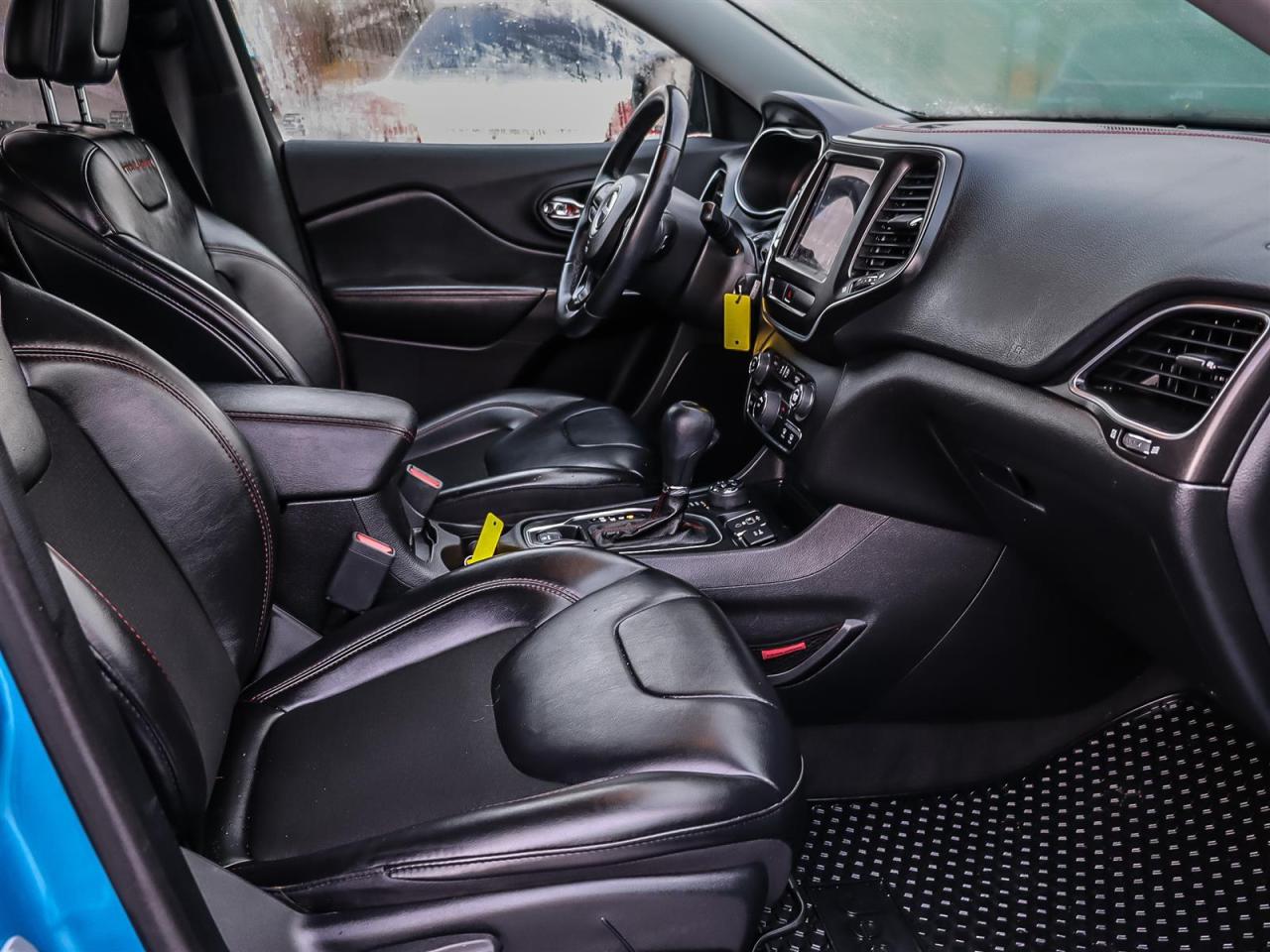 2020 Jeep Cherokee  Photo