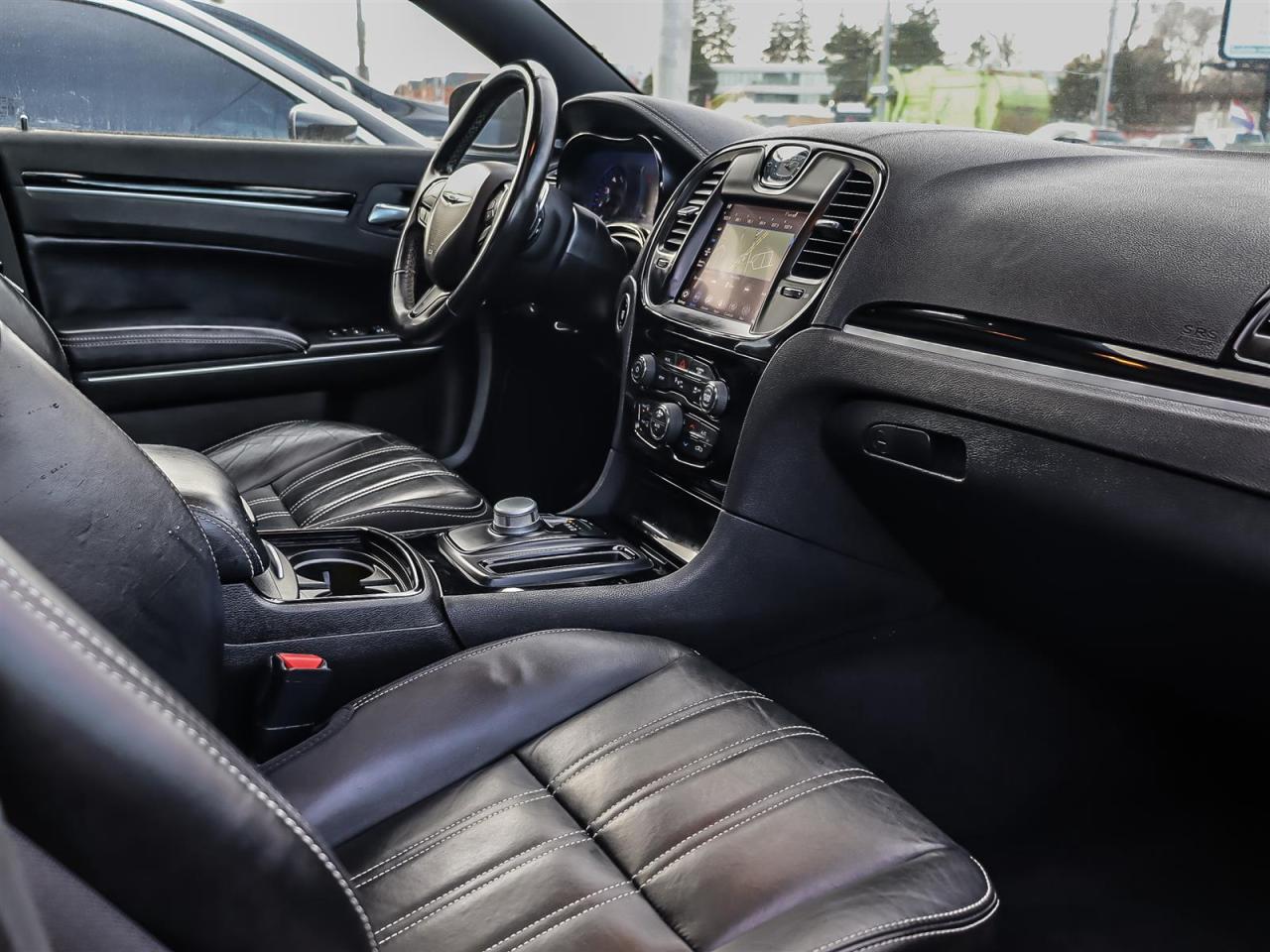 2022 Chrysler 300S  Photo