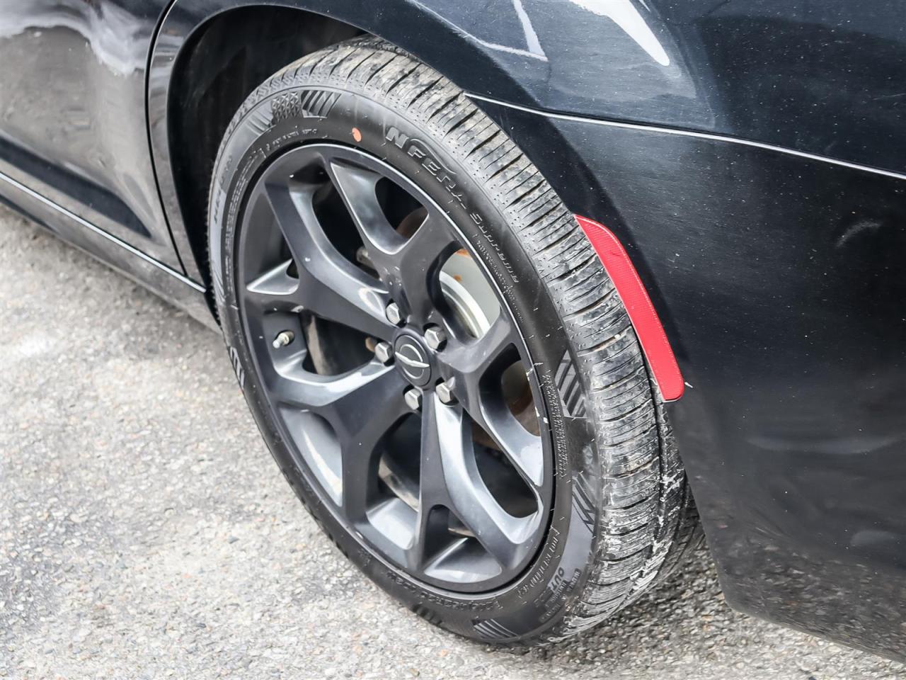 2022 Chrysler 300S  Photo