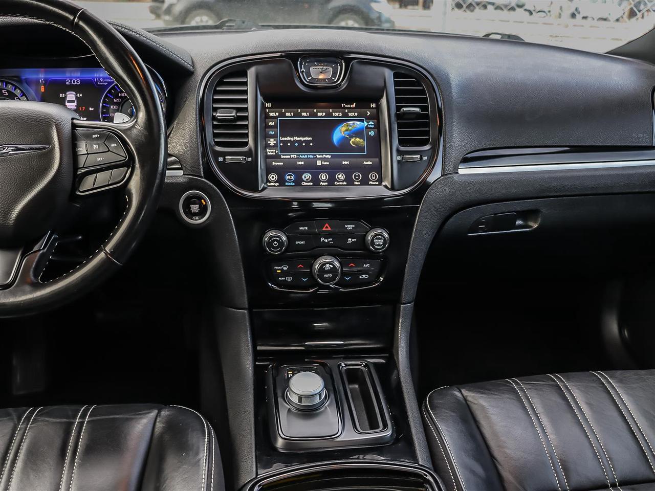 2022 Chrysler 300S  Photo