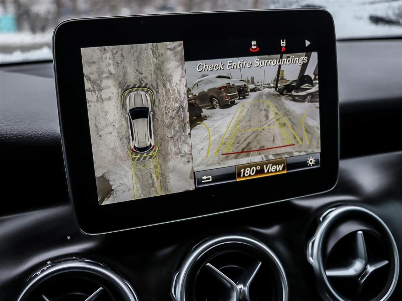 2020 Mercedes-Benz GLA 250  Photo