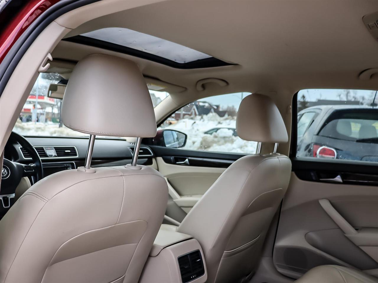 2015 Volkswagen Passat  Photo