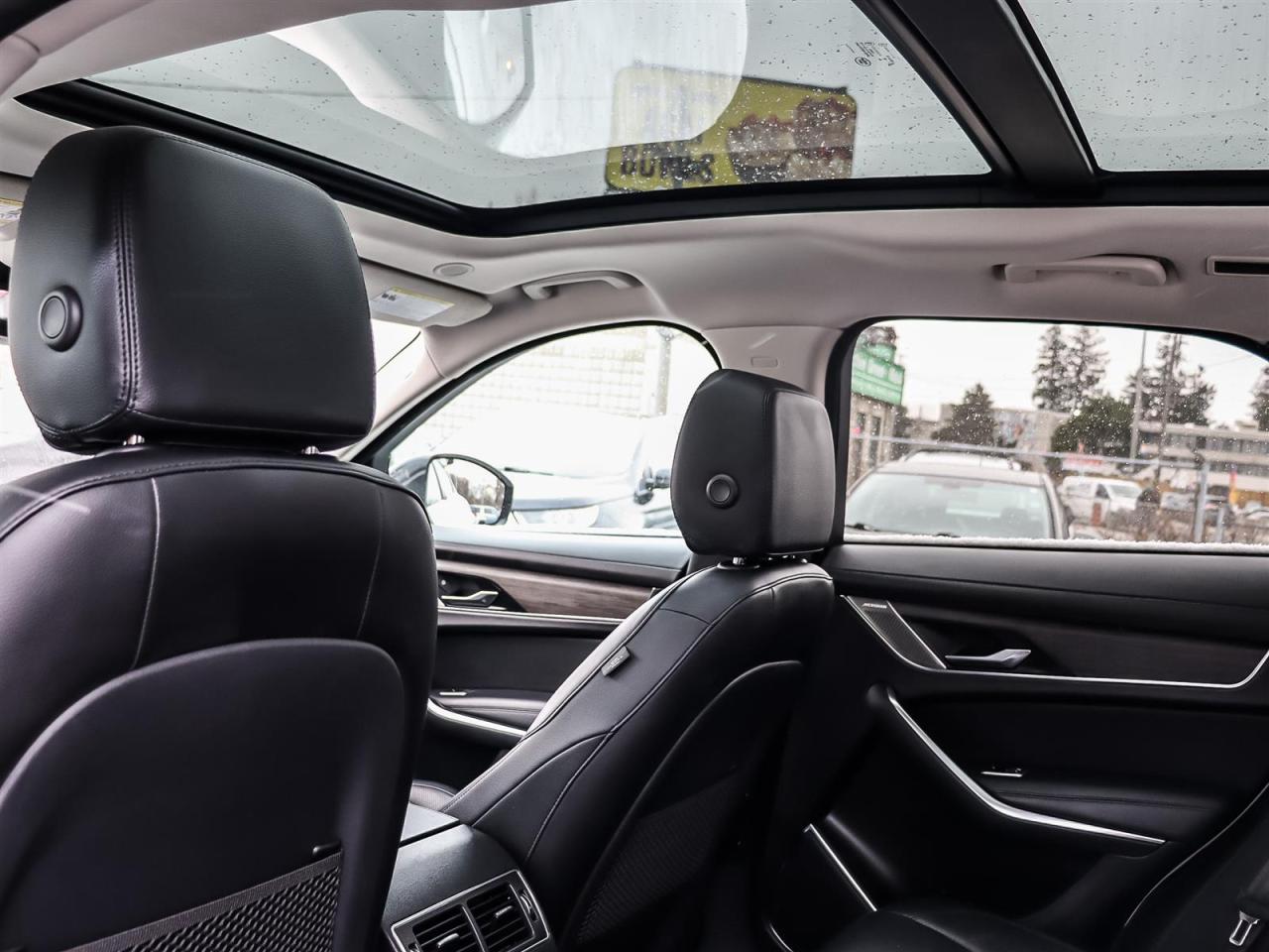 2021 Jaguar F-Type  Photo