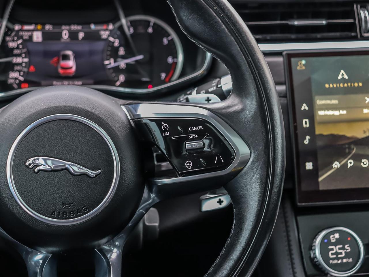 2021 Jaguar F-Type  Photo