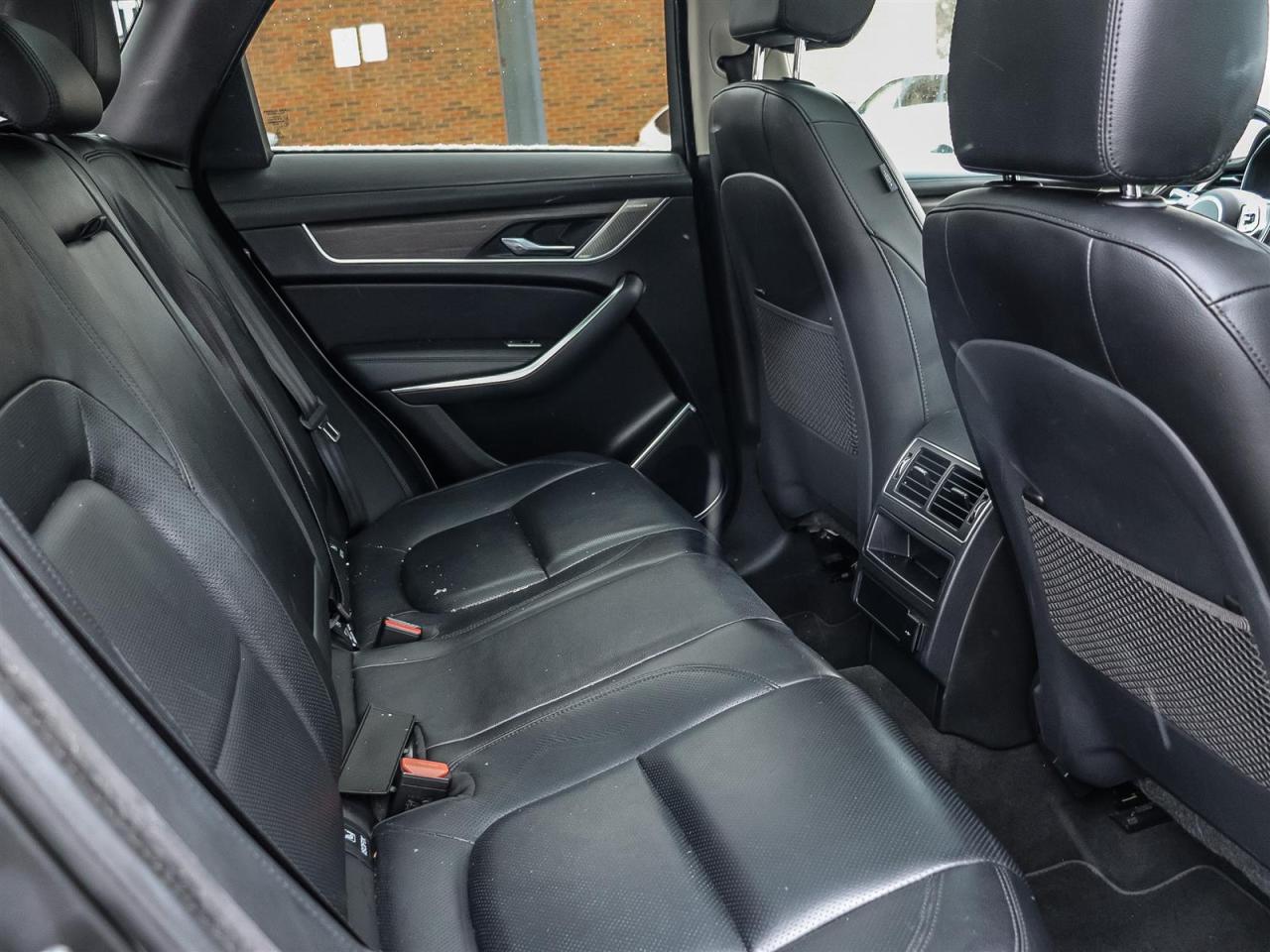 2021 Jaguar F-Type  Photo