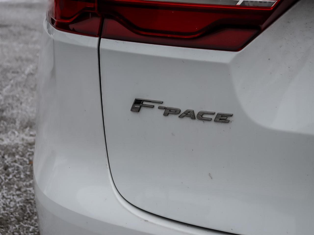 2021 Jaguar F-Type  Photo