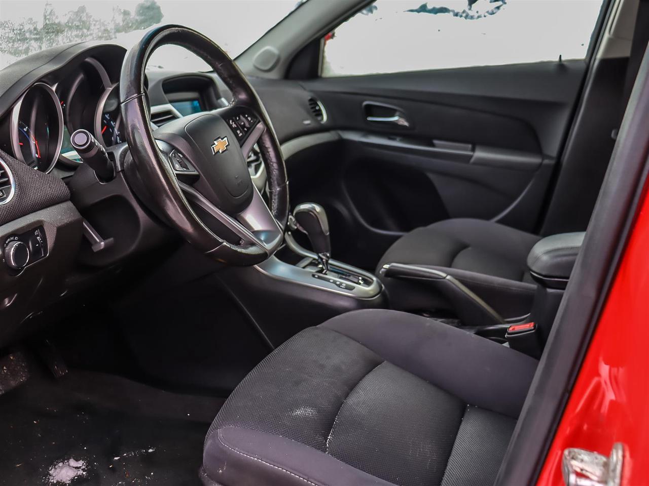 2014 Chevrolet Cruze  Photo5