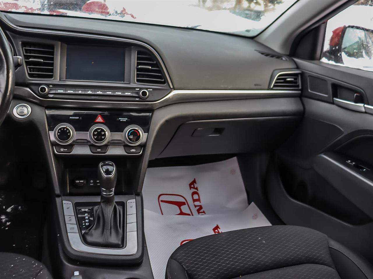 2020 Hyundai Elantra  Photo