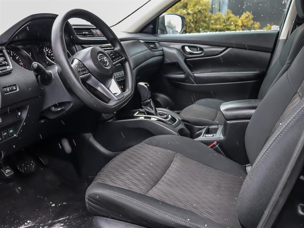 2018 Nissan Rogue  Photo