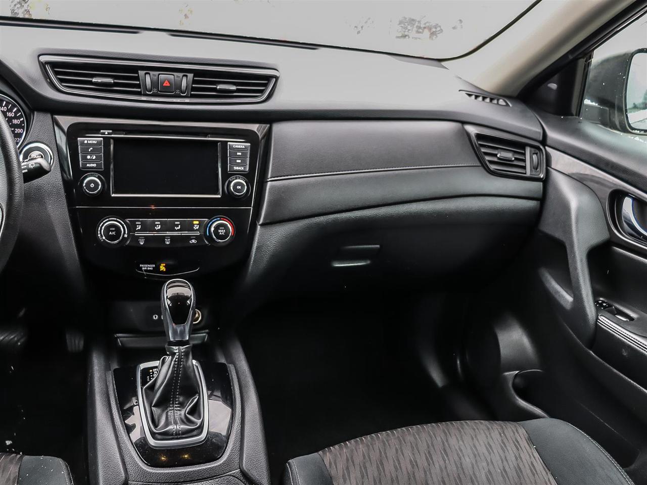 2018 Nissan Rogue  Photo
