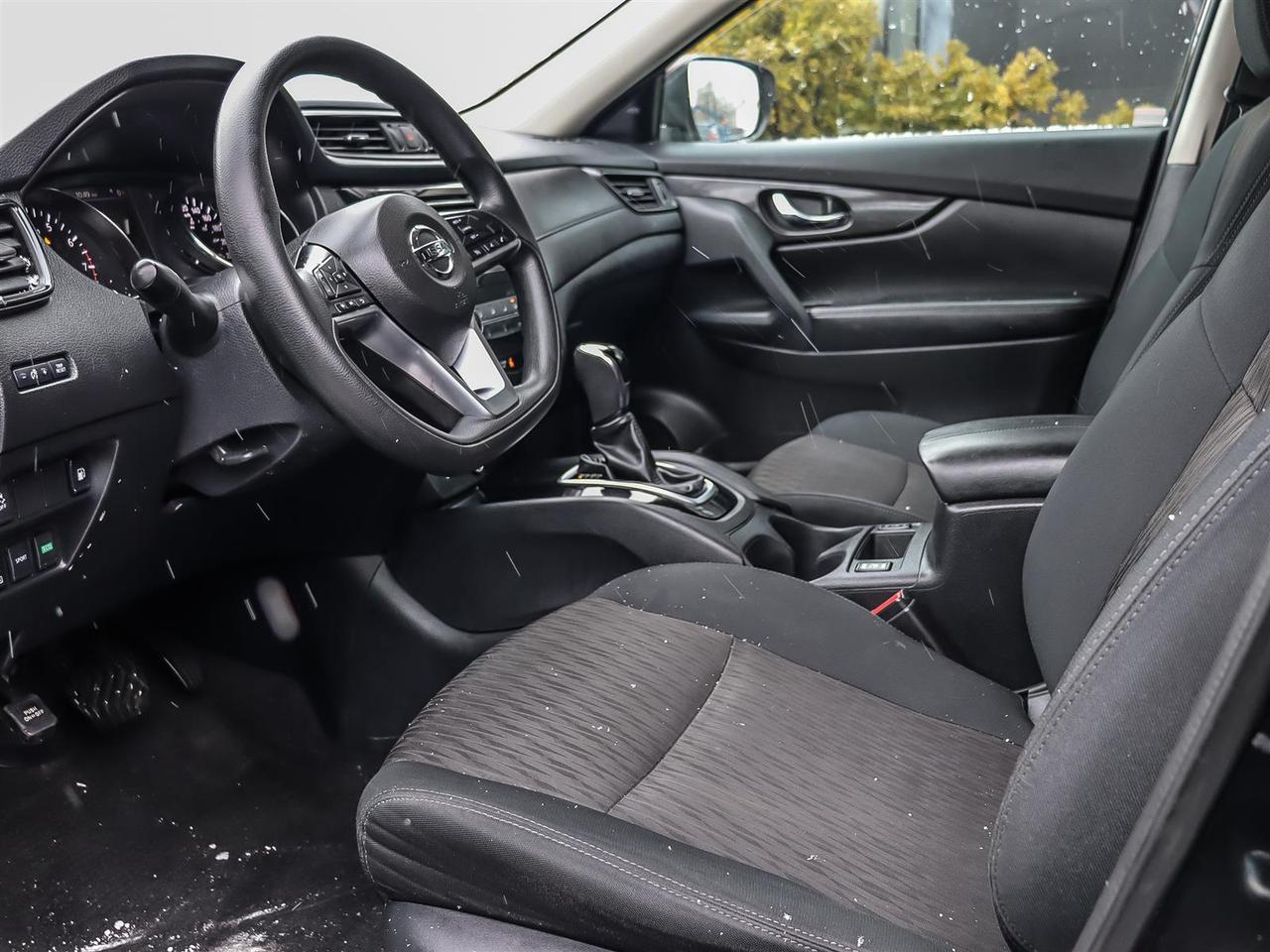 2018 Nissan Rogue  Photo