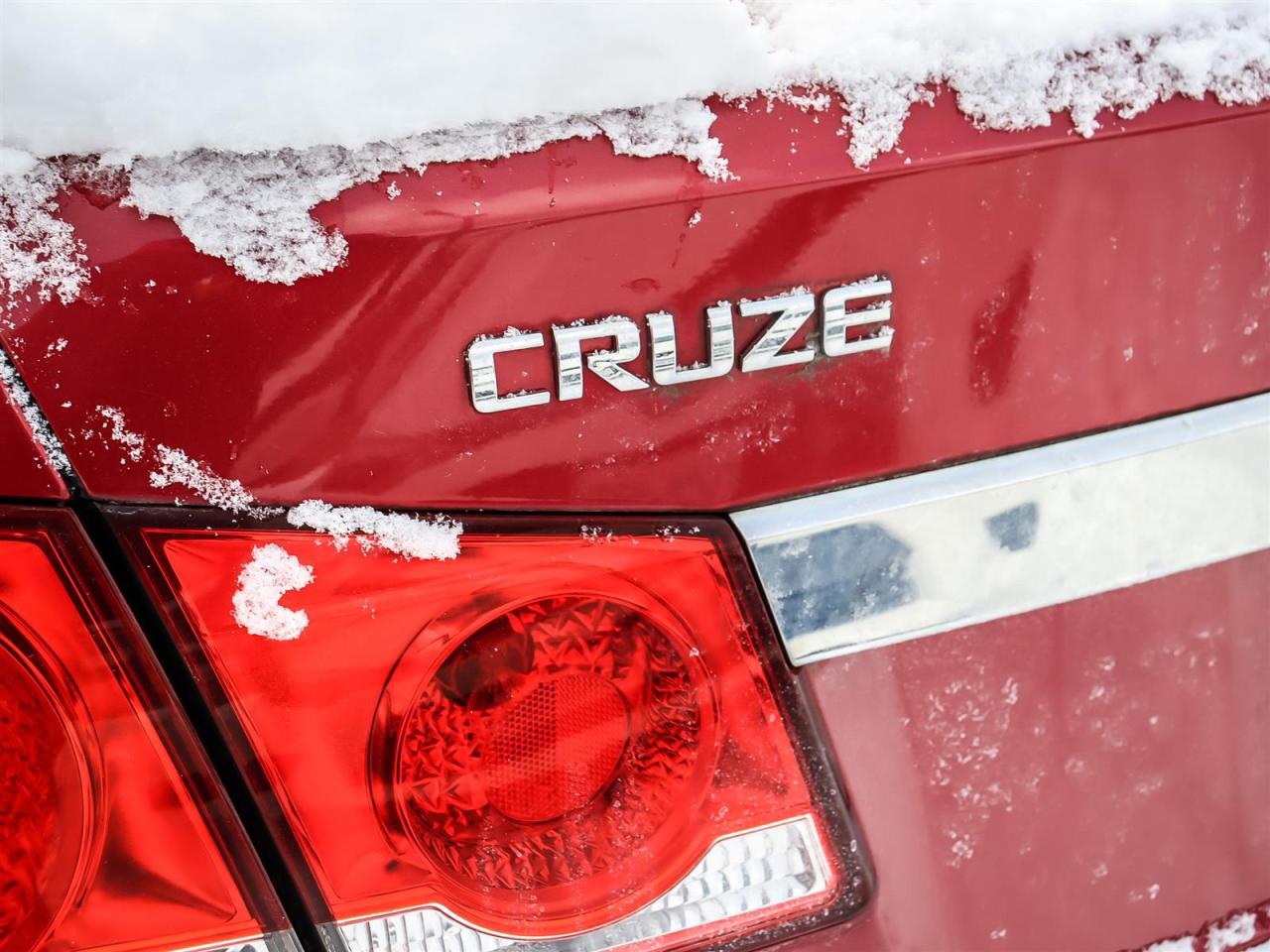 2014 Chevrolet Cruze  Photo2