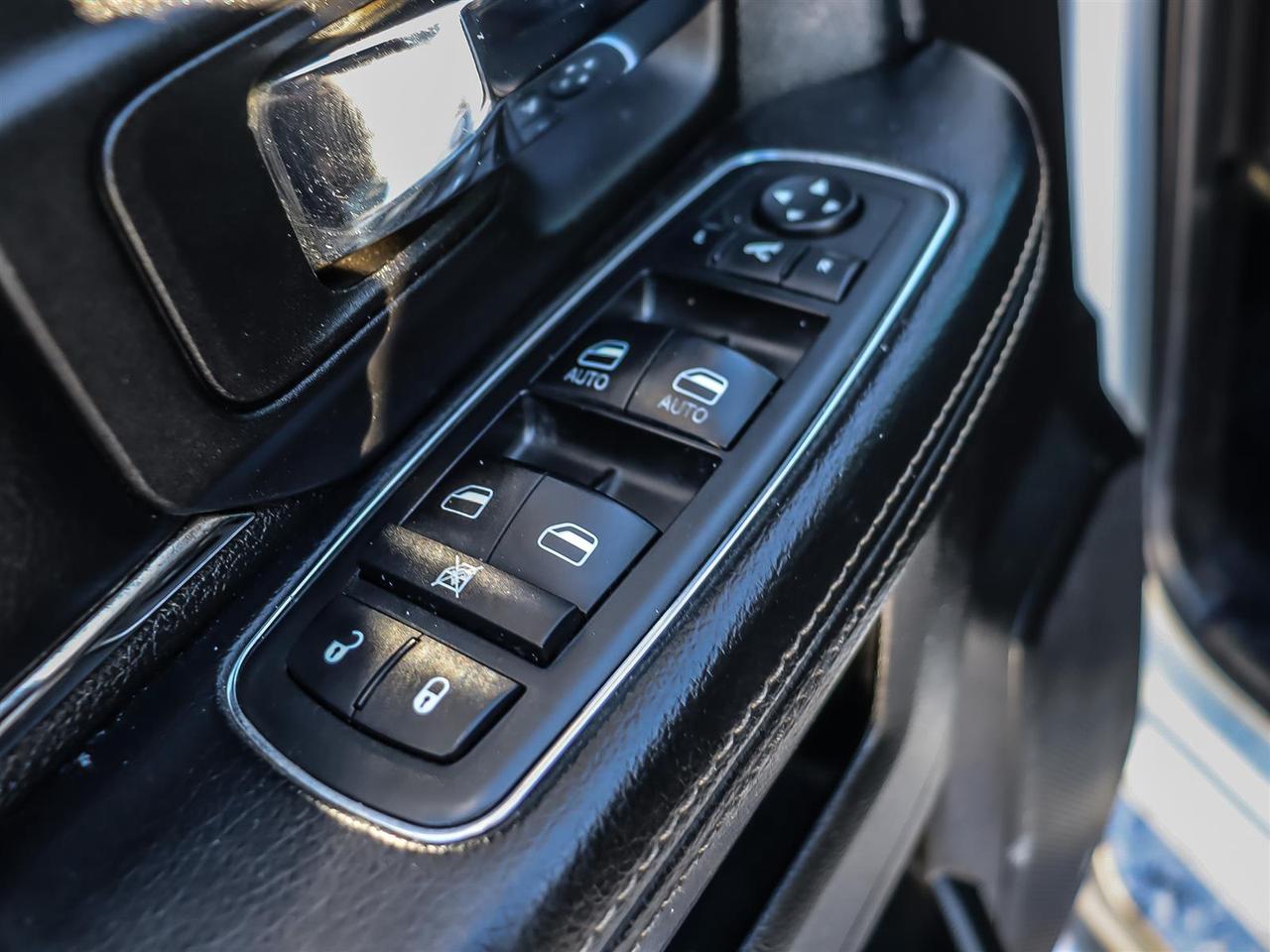 2013 RAM 1500  Photo