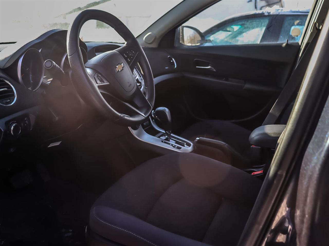 2015 Chevrolet Cruze  Photo5