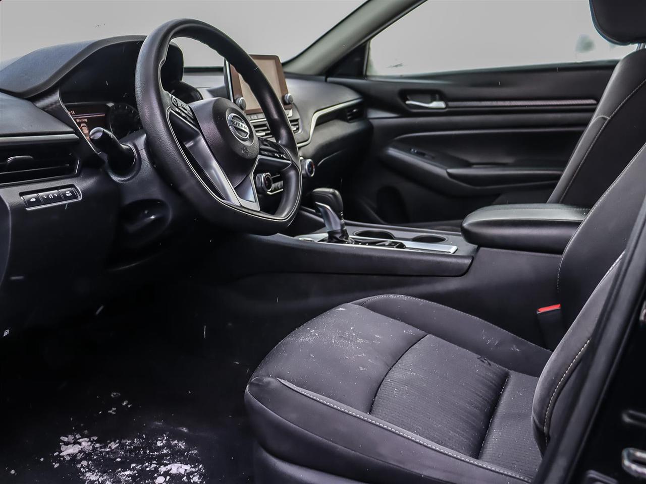 2021 Nissan Altima  Photo5