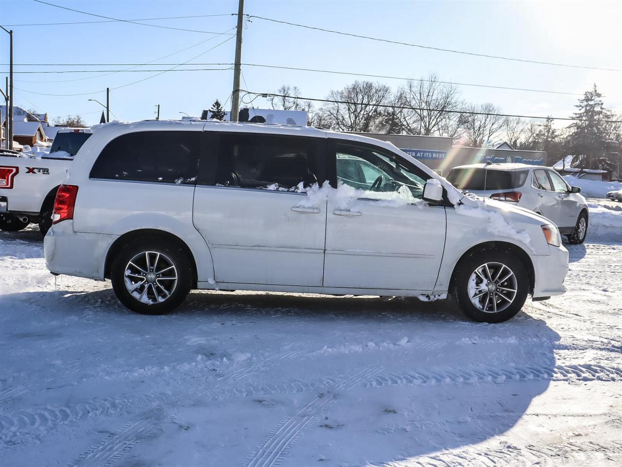 2015 Dodge Grand Caravan  Photo3