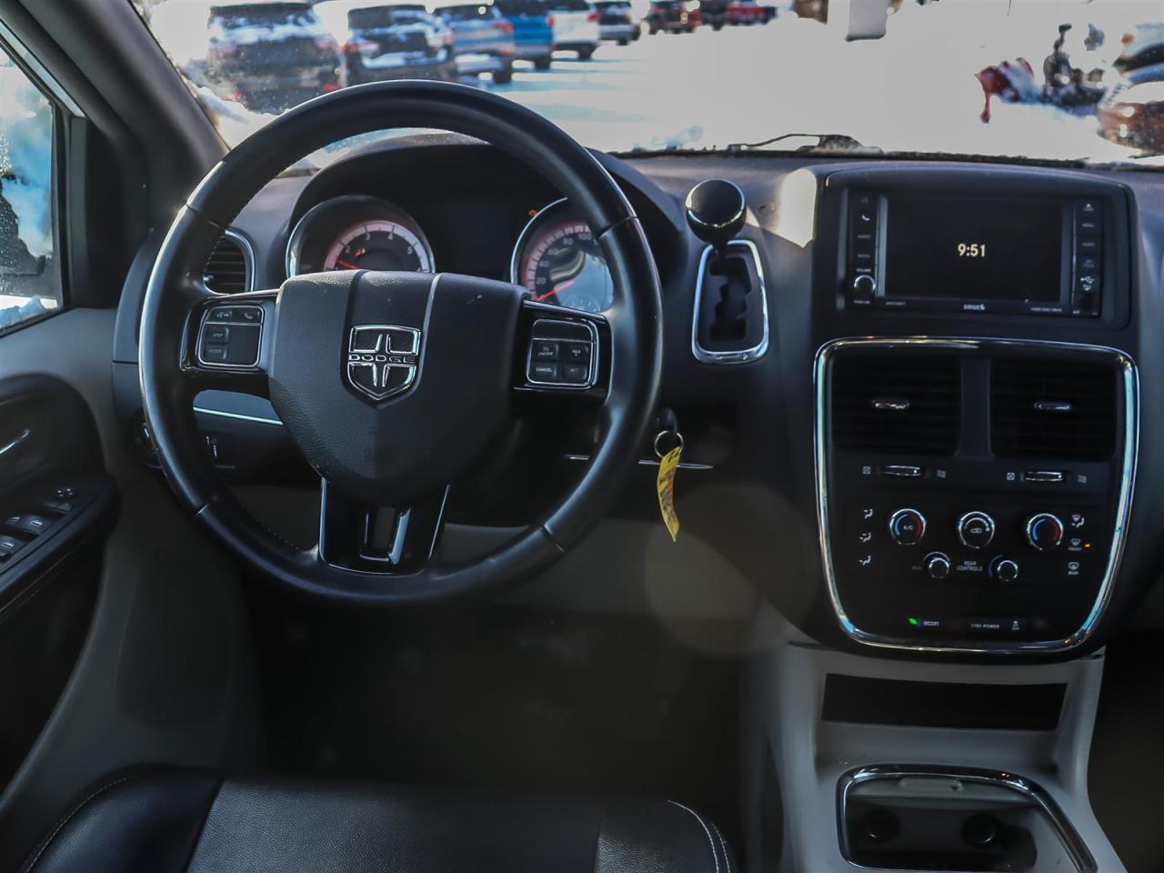 2015 Dodge Grand Caravan  Photo