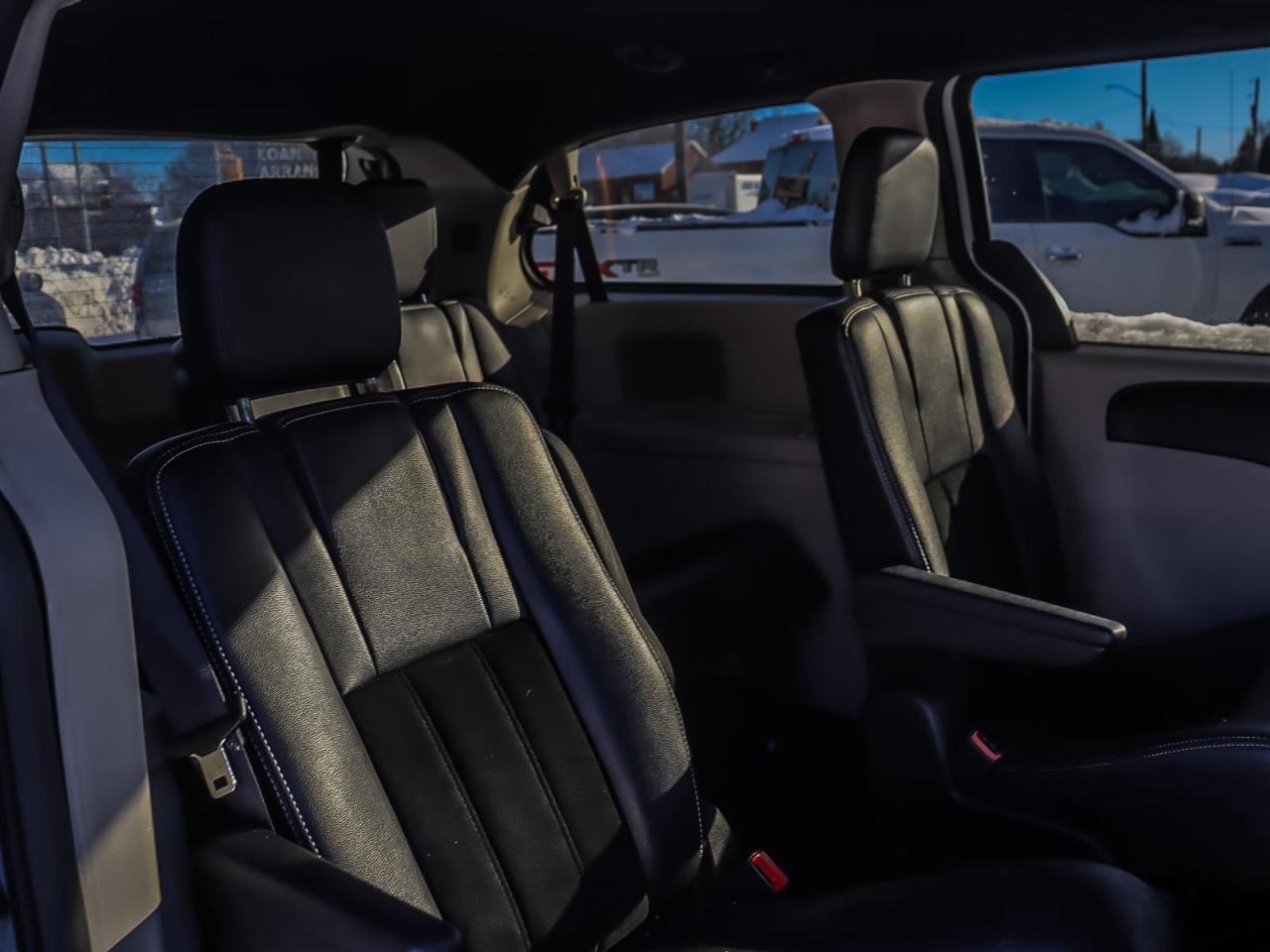 2015 Dodge Grand Caravan  Photo