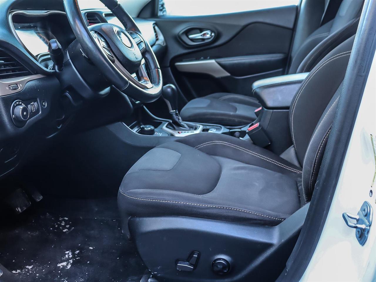 2017 Jeep Cherokee  Photo