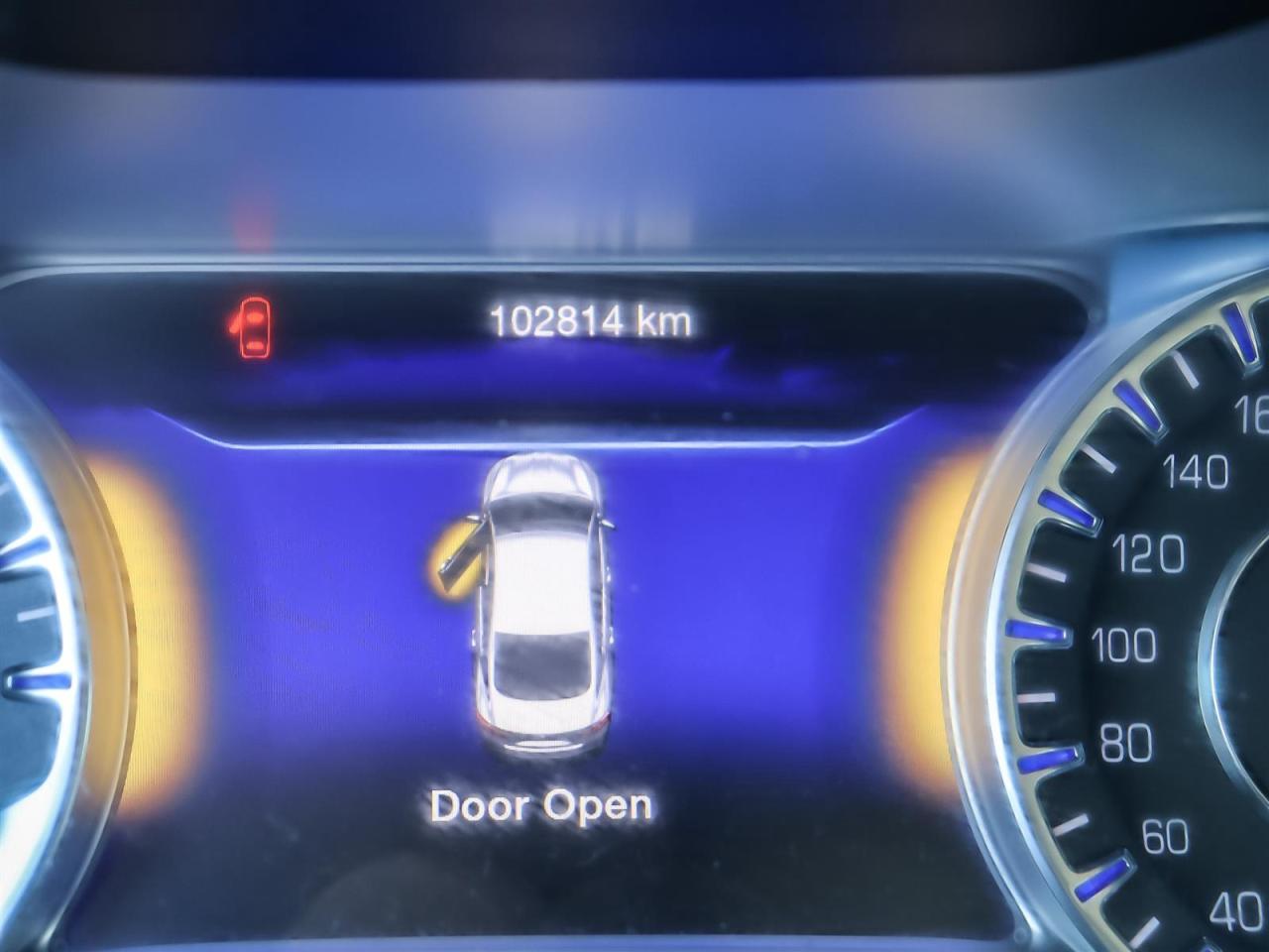 2015 Chrysler 200  Photo