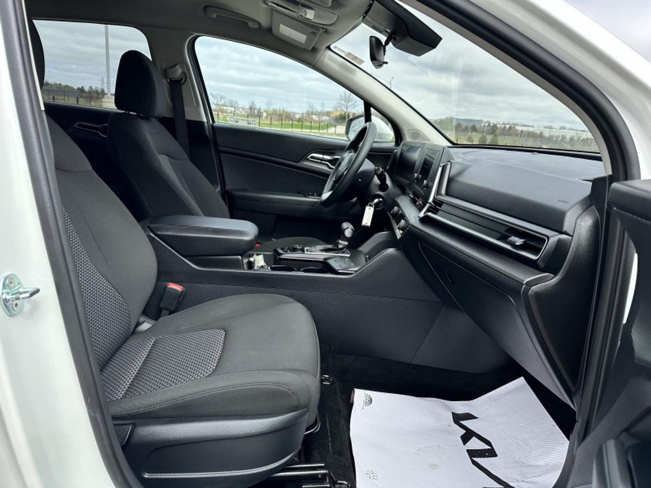 2024 Kia Sportage LX AWD Photo