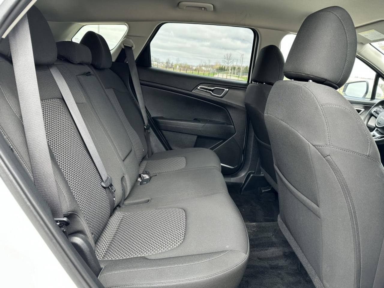 2024 Kia Sportage LX AWD Photo
