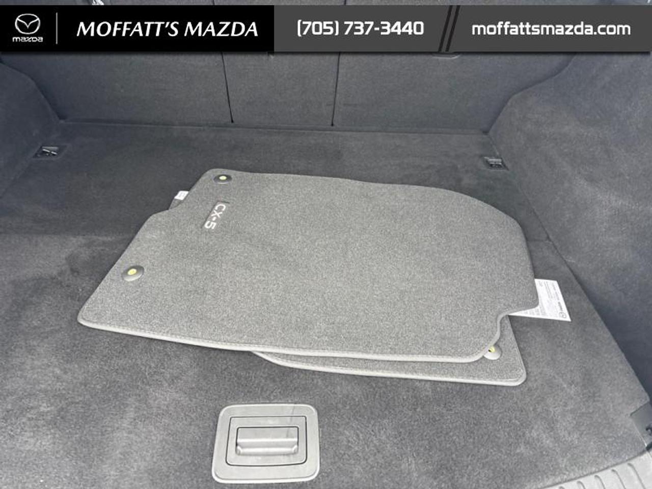 2023 Mazda CX-5 GT Photo