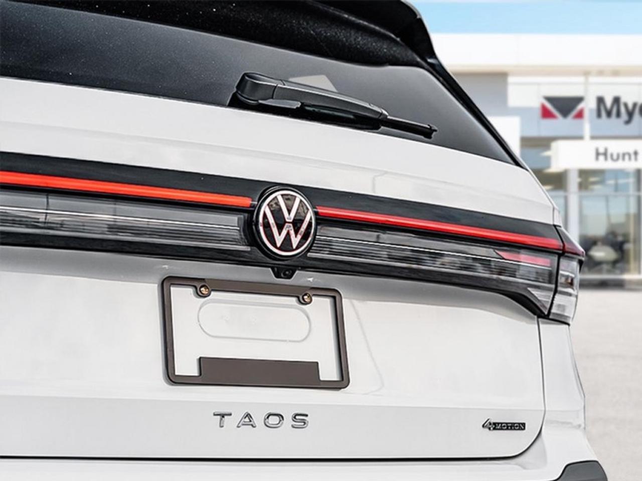 2026 Volkswagen Taos Trendline 4Motion Photo