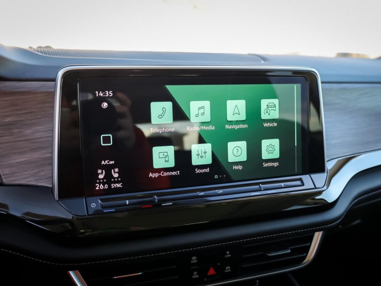 2025 Volkswagen Atlas Execline 2.0 TSI Photo