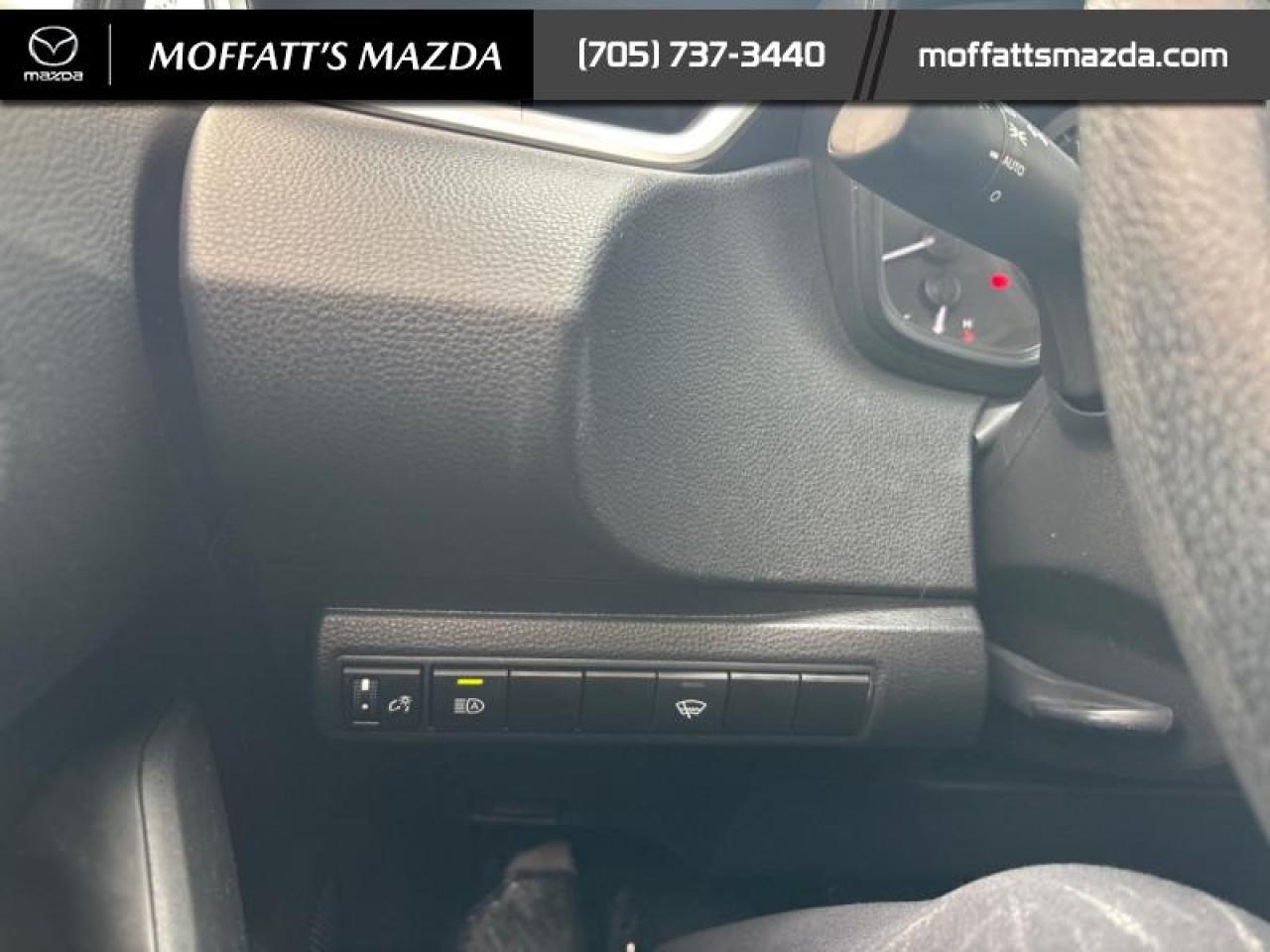 2021 Toyota Corolla LE CVT Photo