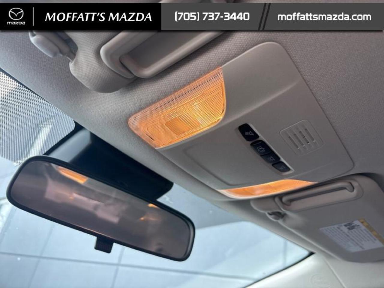 2021 Toyota Corolla LE CVT Photo