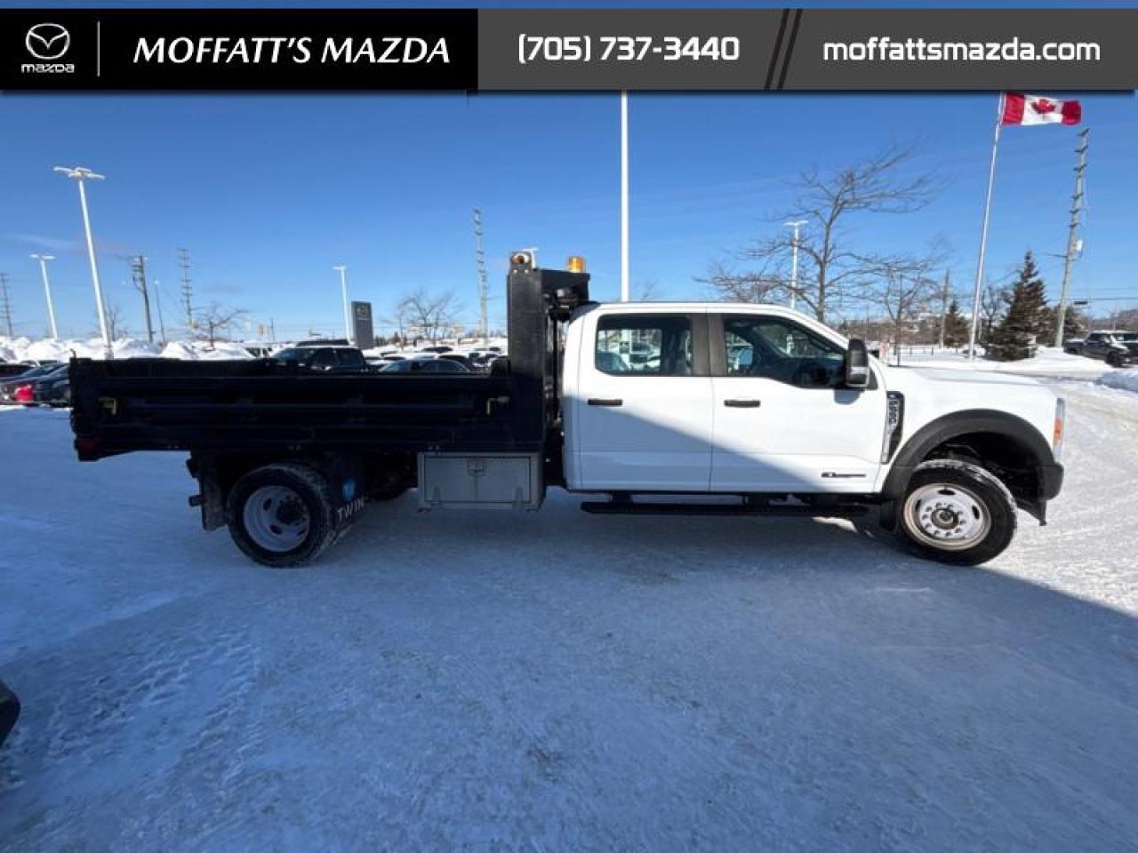 2023 Ford SUPER DUTY F-550 DRW XL Photo