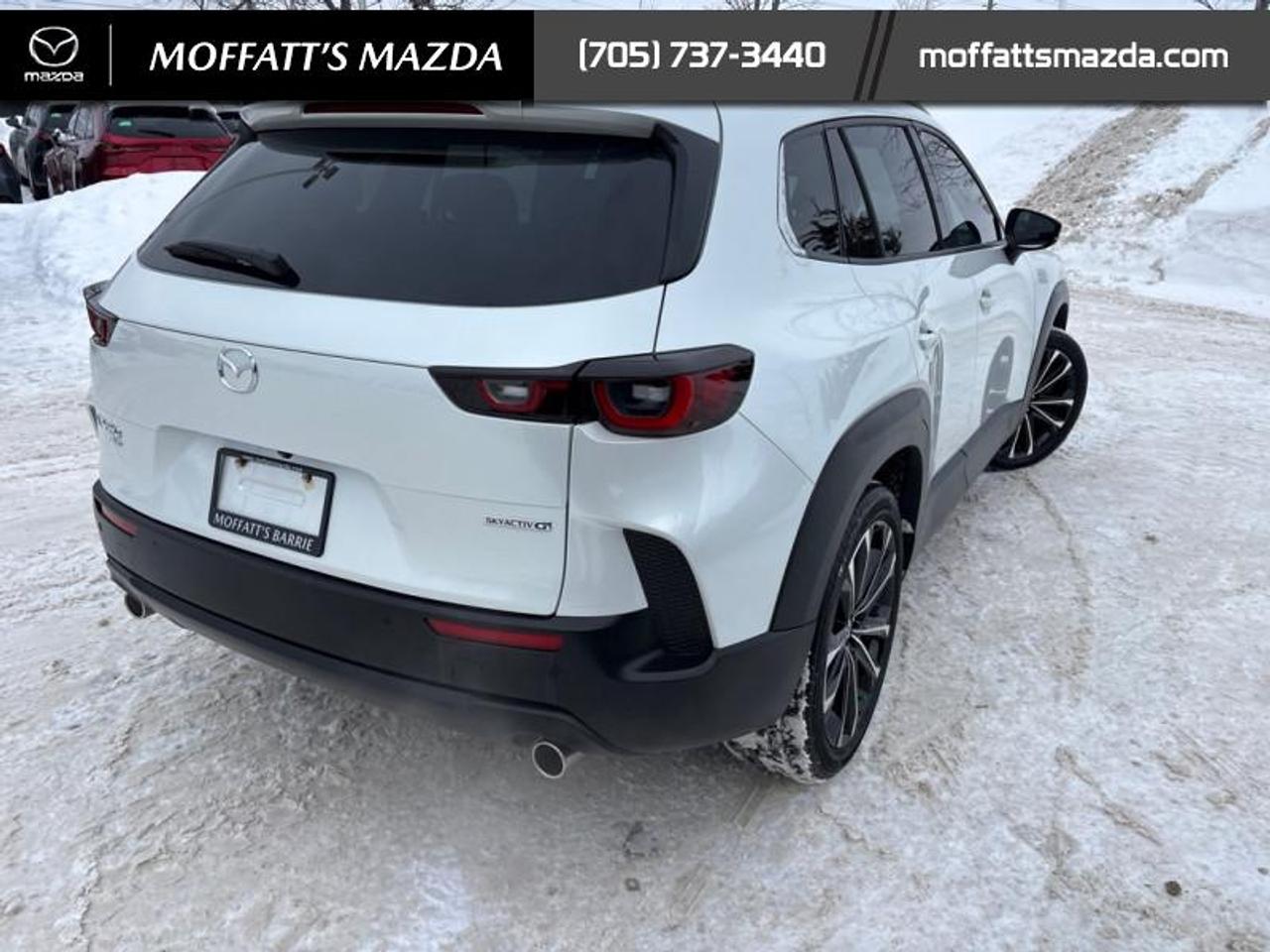 2024 Mazda CX-50 GT Photo4