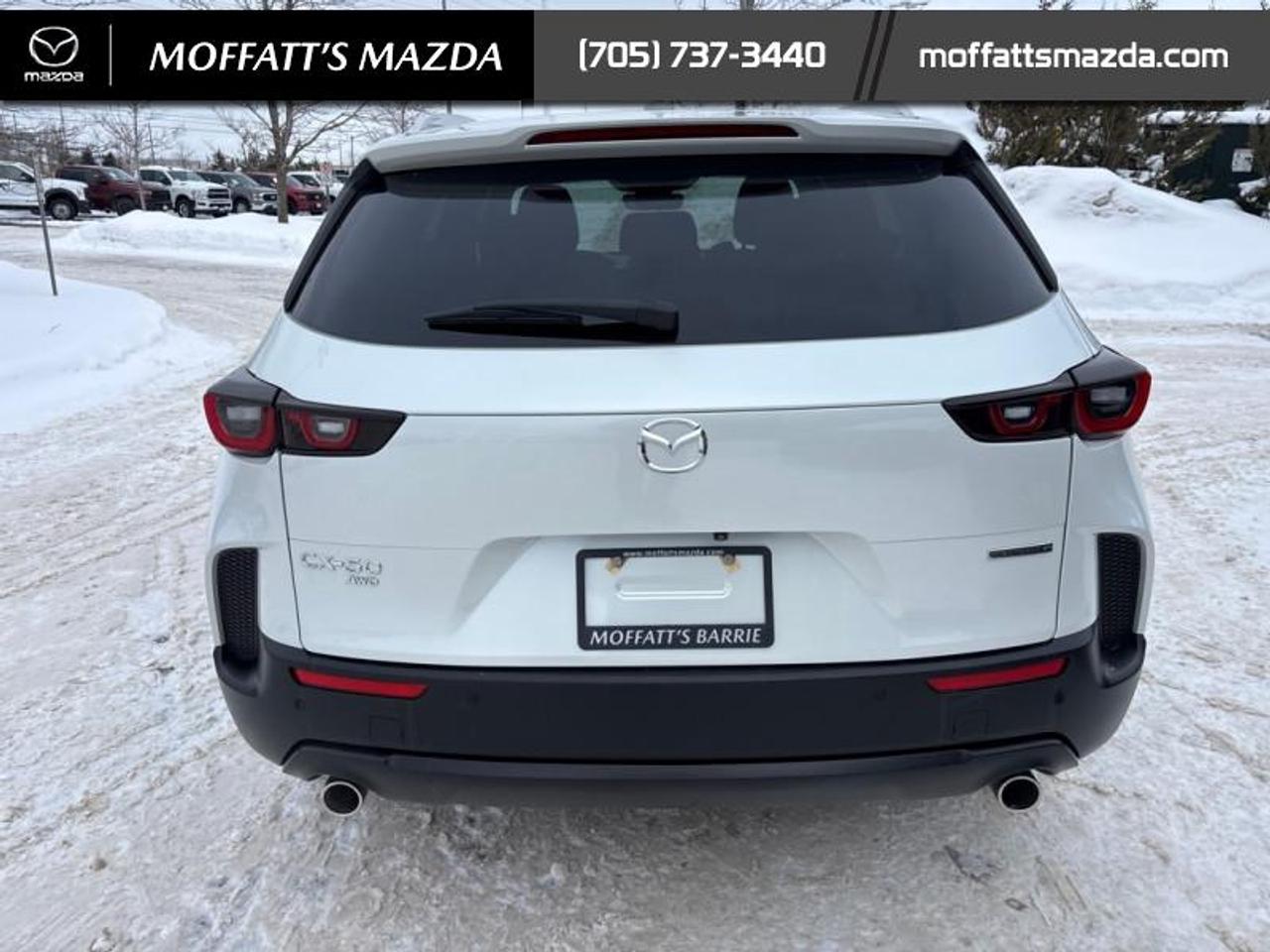 2024 Mazda CX-50 GT Photo3