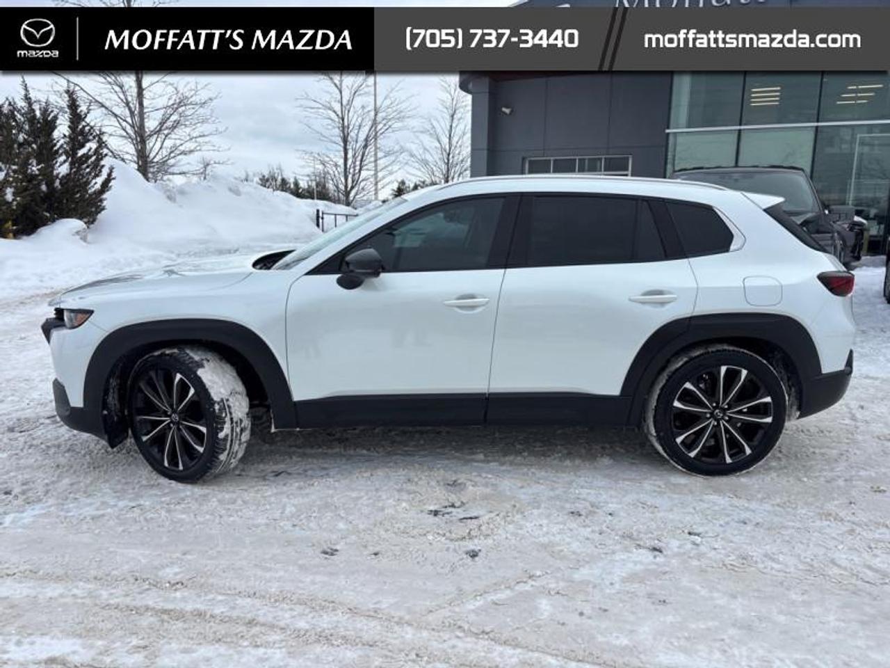 2024 Mazda CX-50 GT Photo