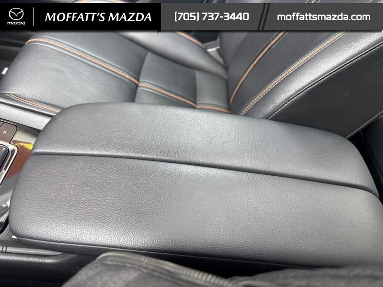 2024 Mazda CX-50 GT Photo