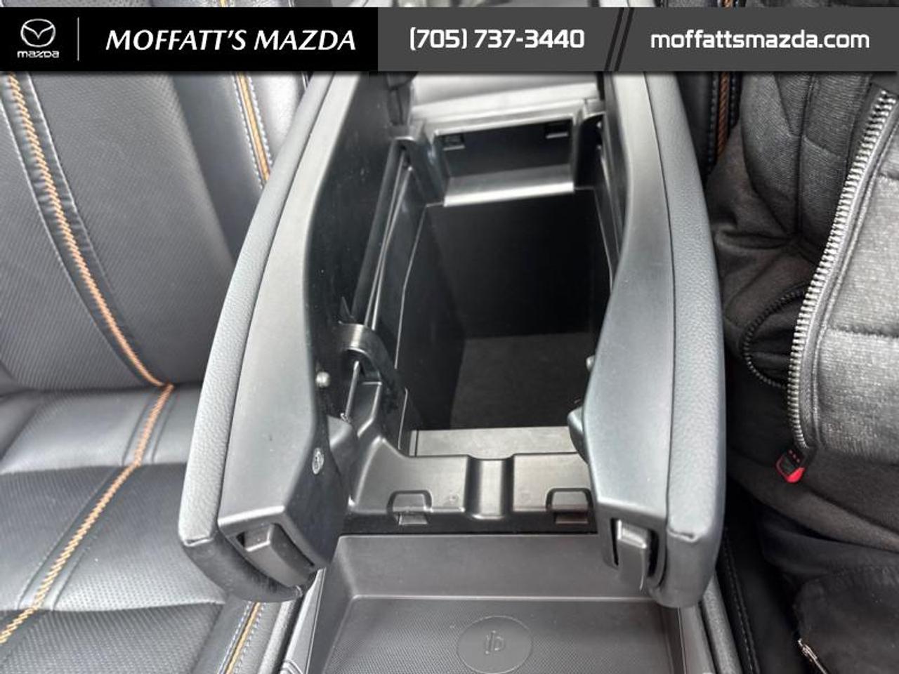 2024 Mazda CX-50 GT Photo