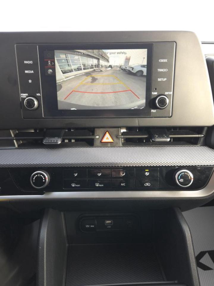 2025 Kia Sportage LX AWD Photo