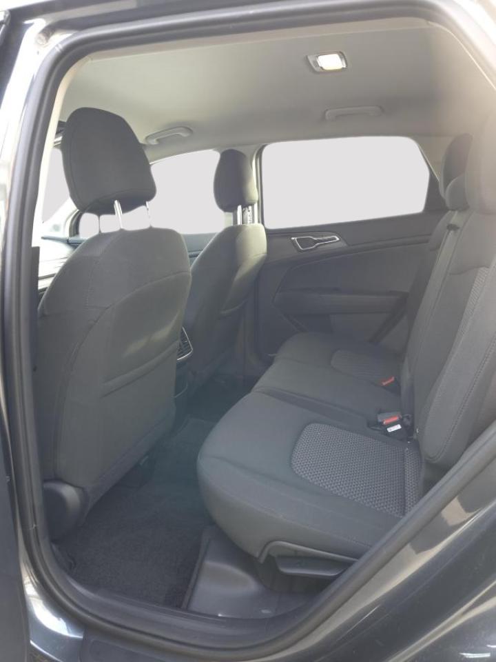 2025 Kia Sportage LX AWD Photo