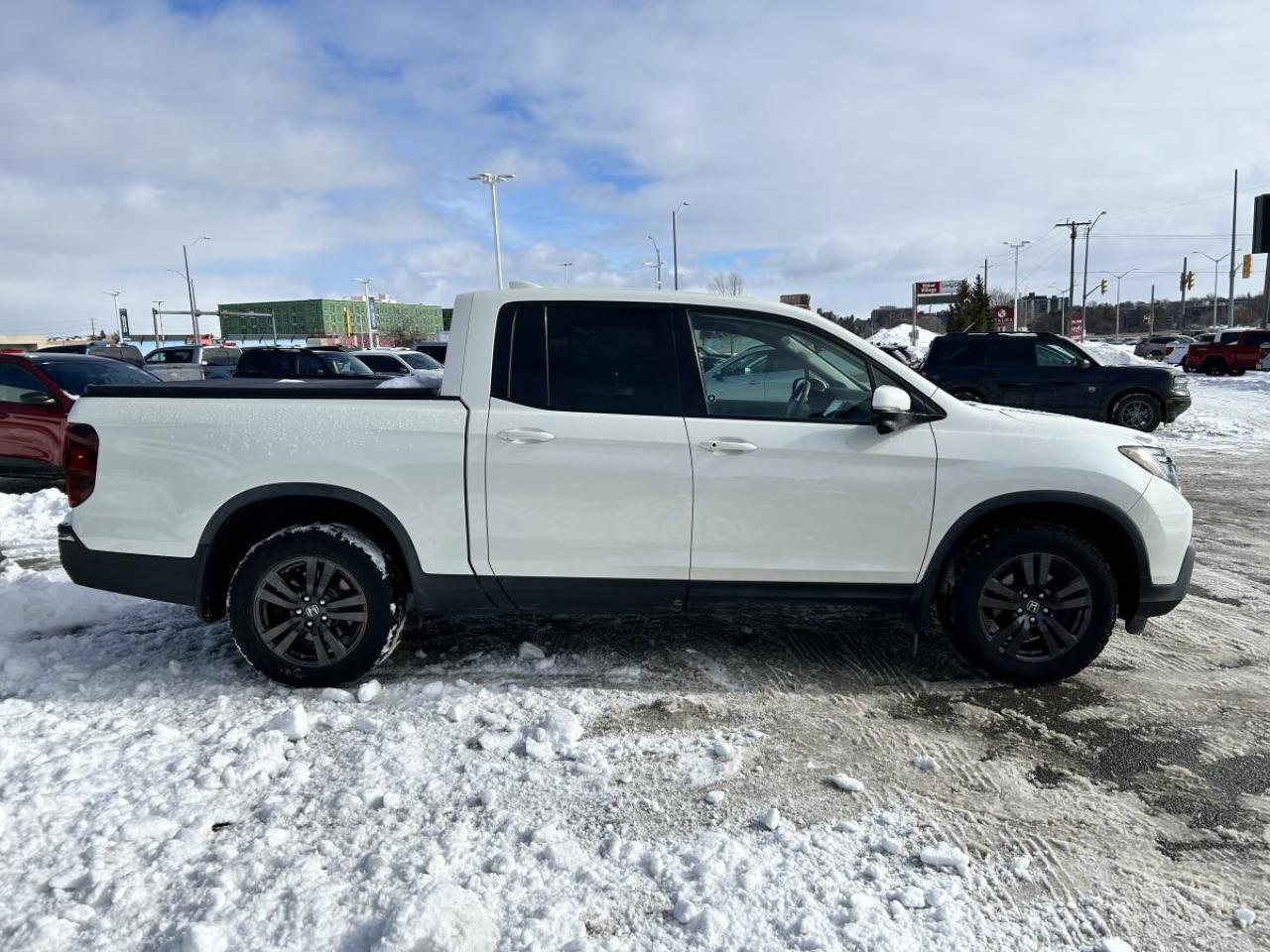 2017 Honda Ridgeline SPORT Photo