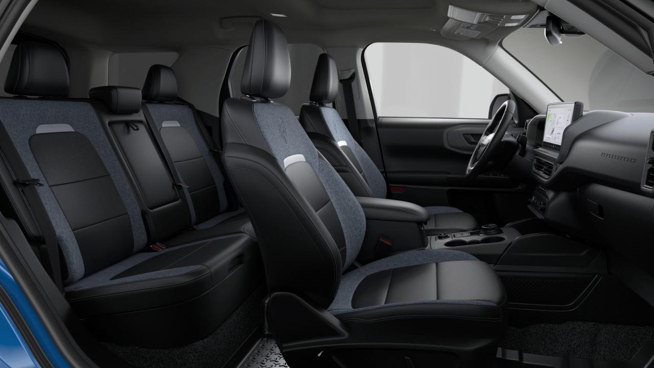 2026 Ford Bronco Sport Outer Banks Photo