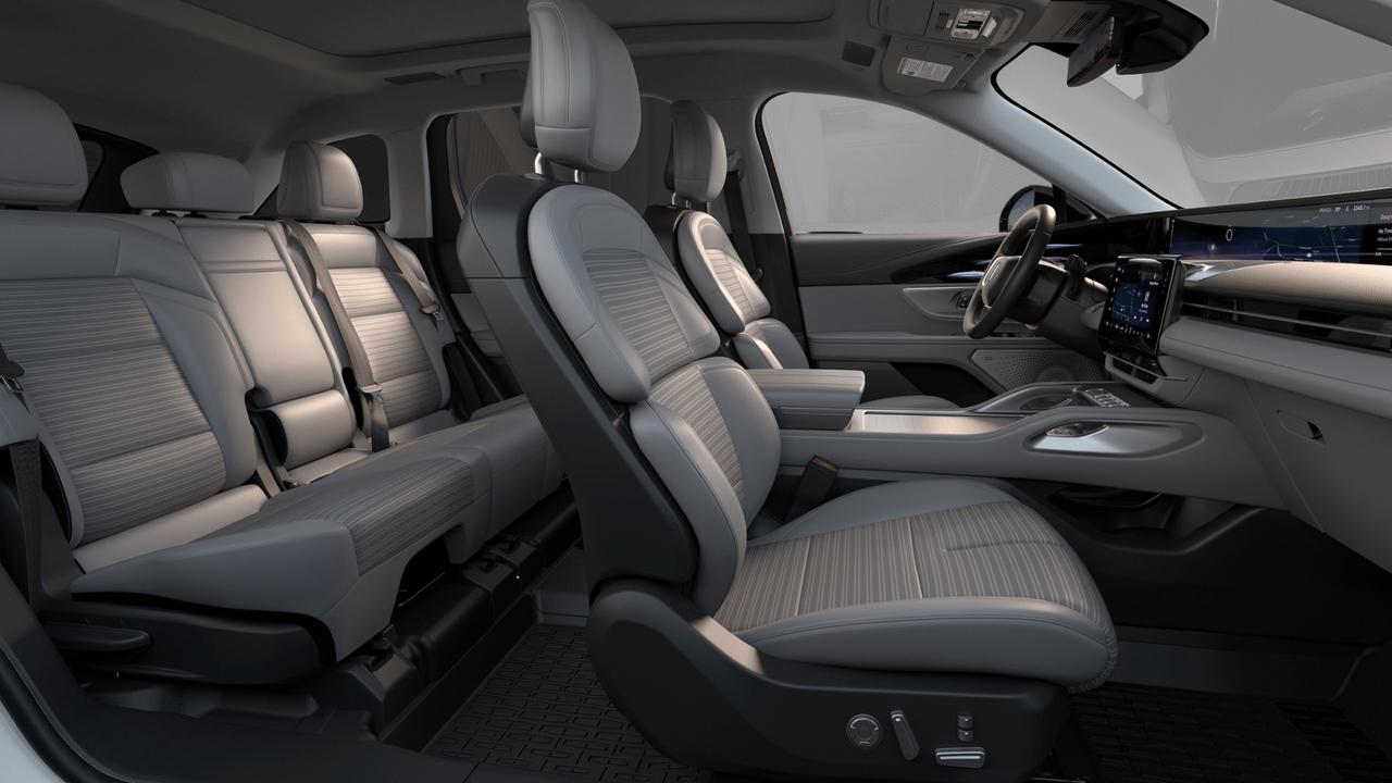 2026 Lincoln Nautilus RESERVE Photo