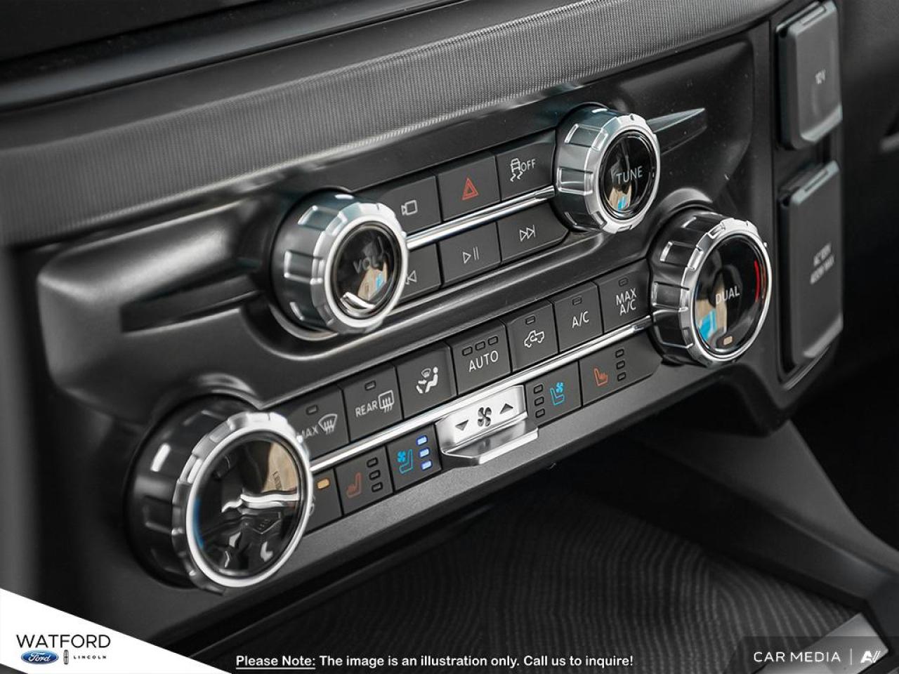 2026 Ford F-250 Super Duty SRW Platinum Photo