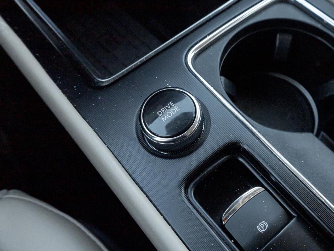 2025 Lincoln Corsair Reserve Photo